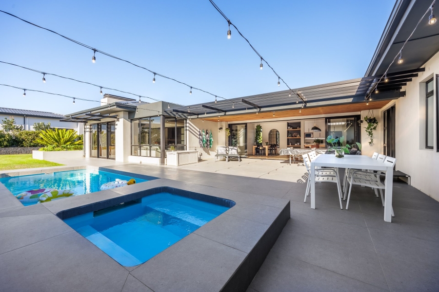 4 Bedroom Property for Sale in Clara Anna Fontein Western Cape